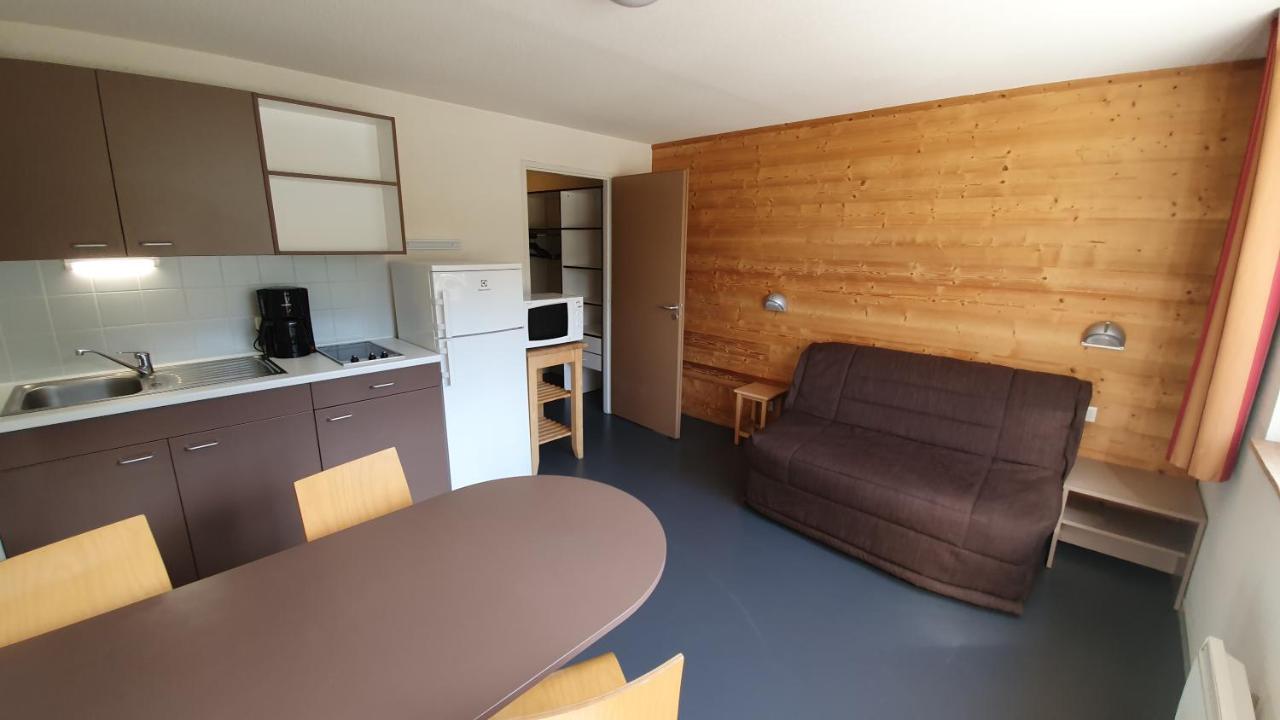 One-Bedroom Apartment,1151430405:JPEG